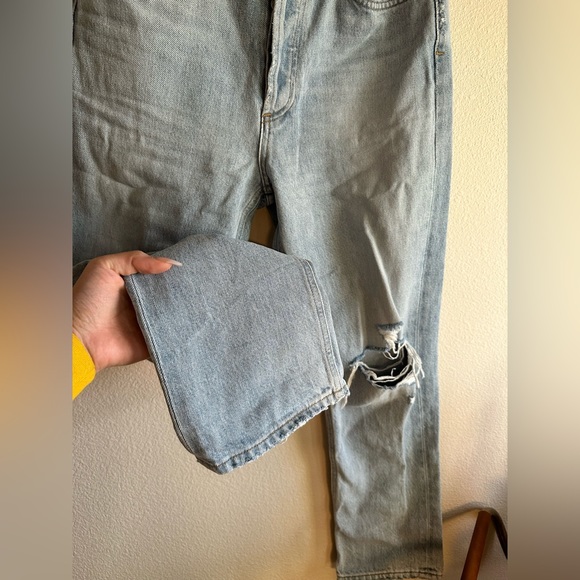AGOLDE | Riley Ripped Crop Jeans - Picture 6 of 8